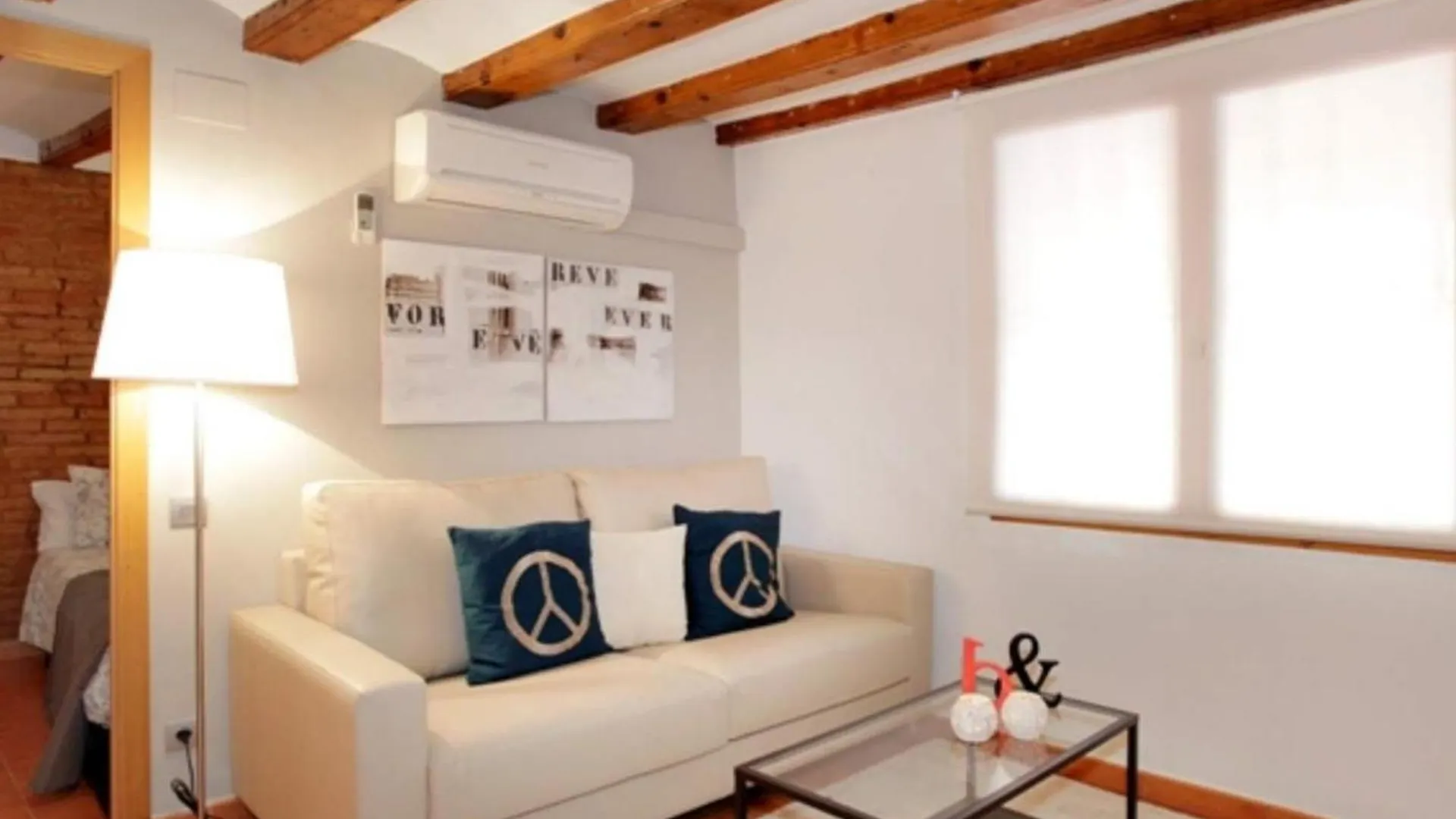 Apartamento Centrico En Edificio Historico Con Encanto Para Familias, Hasta 5 Personas - Es-341-1 Barselona İspanya
