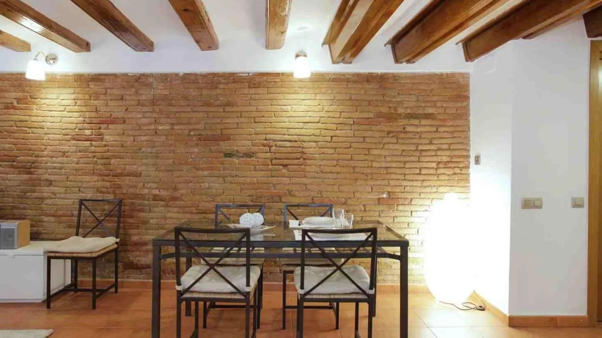 Apartamento Centrico En Edificio Historico Con Encanto Para Familias, Hasta 5 Personas - Es-341-1 Barselona 0*,  İspanya