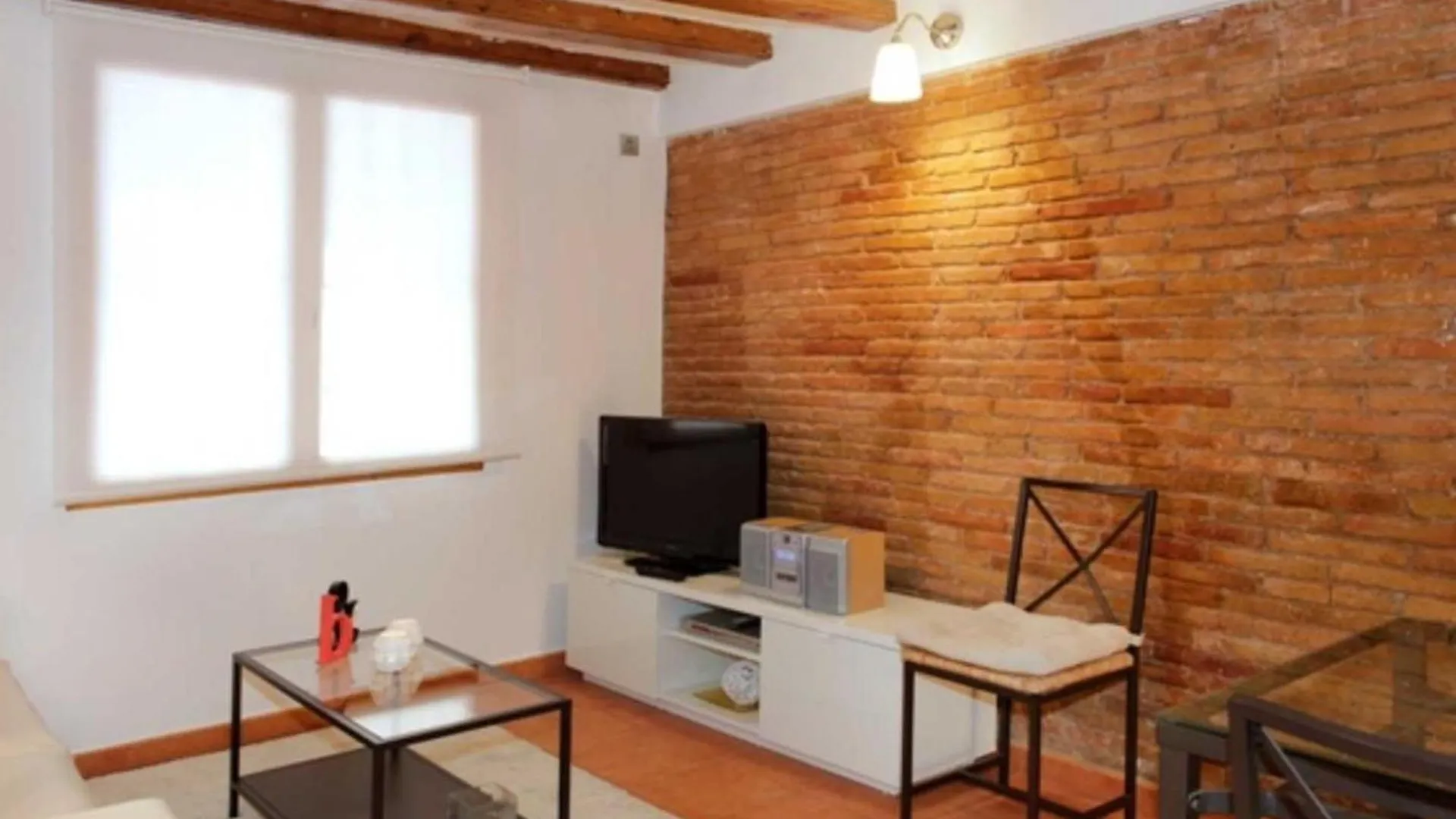Apartamento Centrico En Edificio Historico Con Encanto Para Familias, Hasta 5 Personas - Es-341-1 Barselona Daire